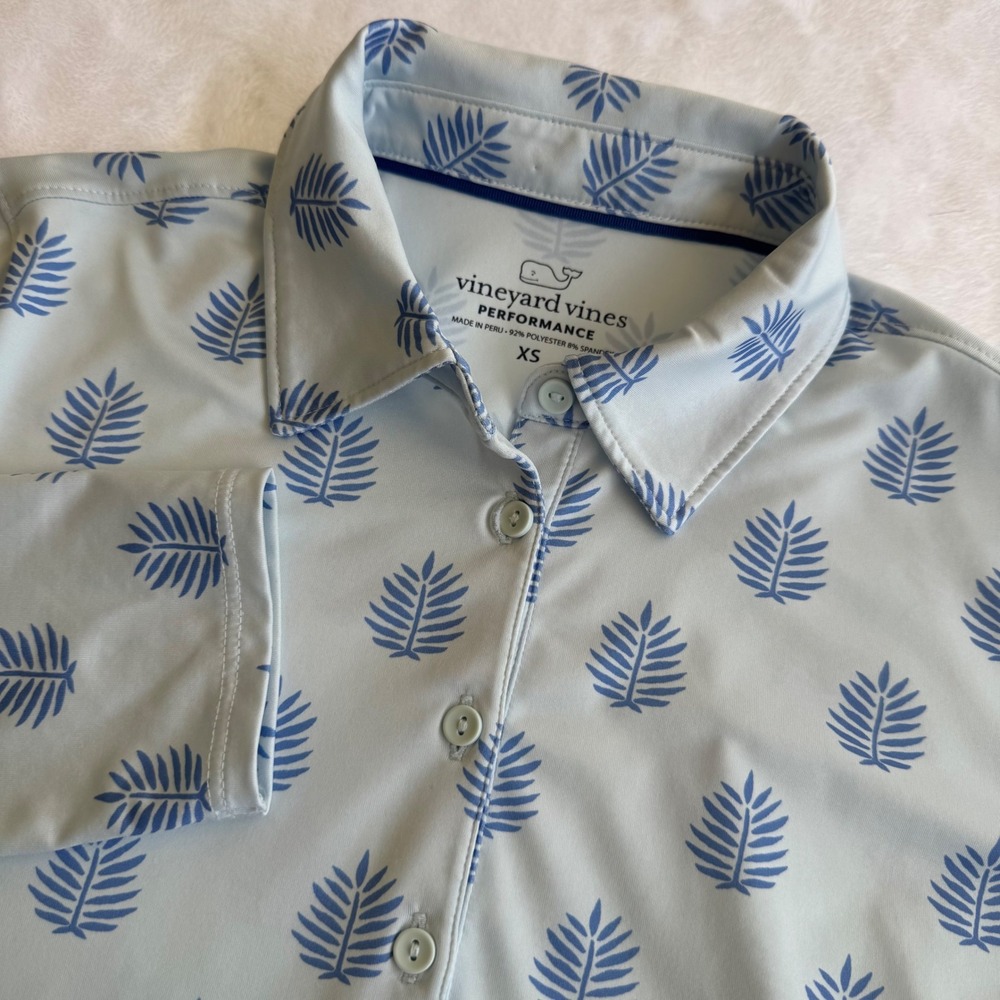 Vineyard Vines Performance Womens XS‎ Long Sleeve Polo Shirt Blue Leaf Print*
